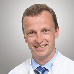 Prof. Dr. med. Johannes Scherr, Chefarzt Sportmedizin