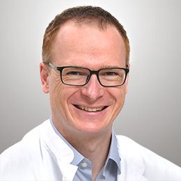 Dr. med. Samuel Haupt Samuel Haupt