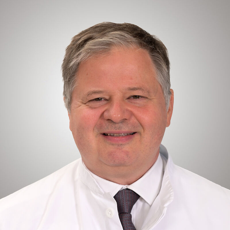 Portraitbild von Patrick Zingg, Leiter Hüft- und Beckenchirurgie